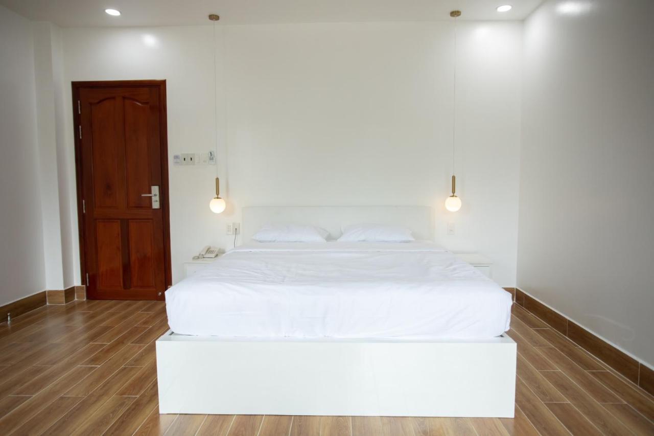 Aoc Hotel Cao Lãnh 외부 사진