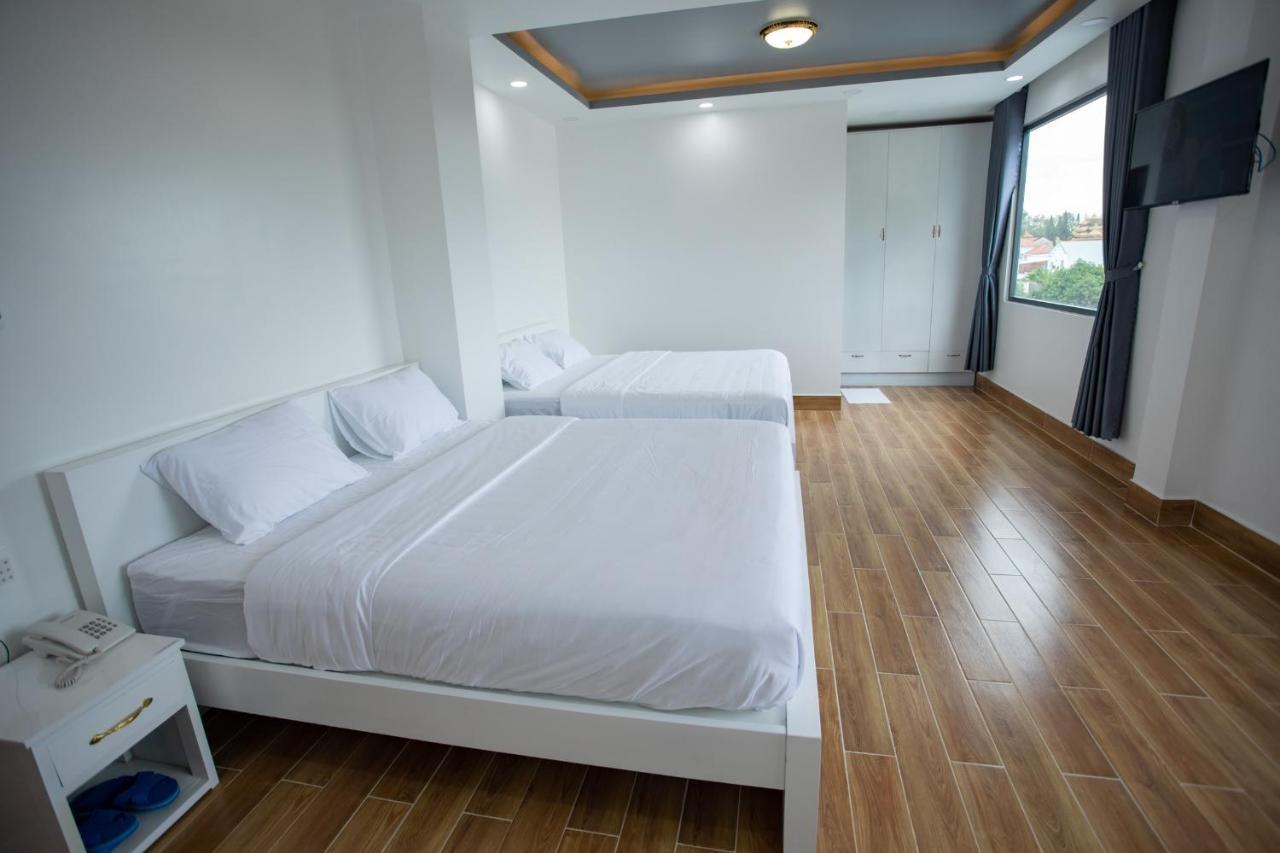 Aoc Hotel Cao Lãnh 외부 사진