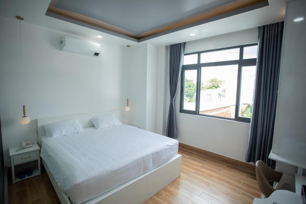 Aoc Hotel Cao Lãnh 외부 사진